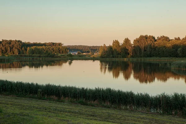 Akşam Litvanyalı kırsal manzara