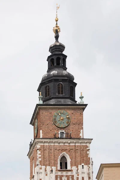 Torre del Ayuntamiento en Cracovia, Polonia —  Fotos de Stock