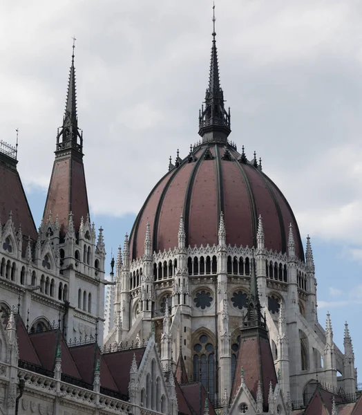 Detalle del edificio del Parlamento húngaro — Foto de Stock