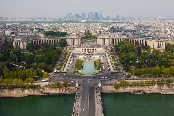 Widok z lotu ptaka Trocadero i Trocadero ogród — Zdjęcie stockowe