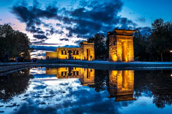 Templo de debod em Madrid — Fotografia de Stock