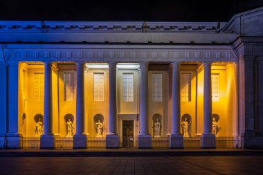 Vilnius Katedrali geceleri