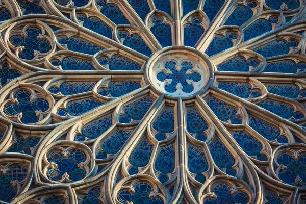 Rosette of gothic church Santa Maria del Pi — Stockfoto