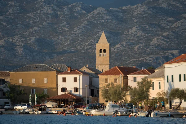 Ciudad de Vinjerac en Croacia — Foto de Stock