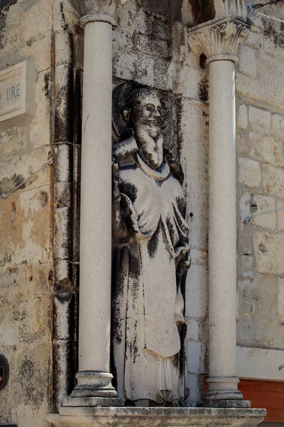 Szczegóły architektoniczne pałacu Dioklecjana — Zdjęcie stockowe