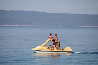 Aile pedalda.