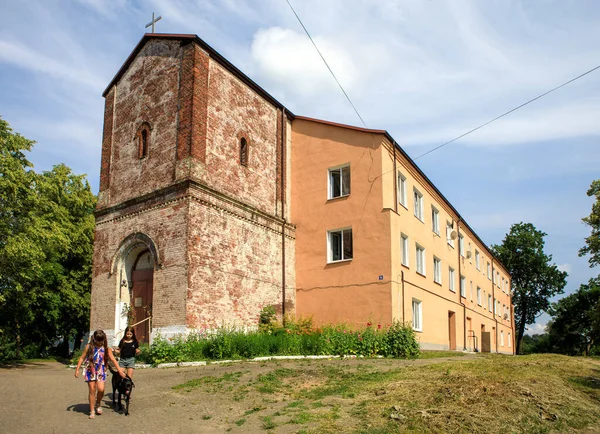 俄罗斯尼曼 2019年6月21日 在1549年至1563年间担任立陶宛著名牧师作家的教堂遗址 — 图库照片