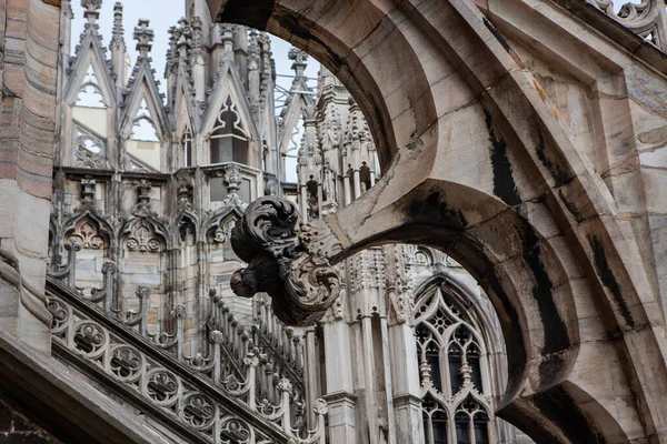Detalles Arquitectónicos Adornados Techo Famosa Catedral Duomo Milano Milán Italia — Foto de Stock