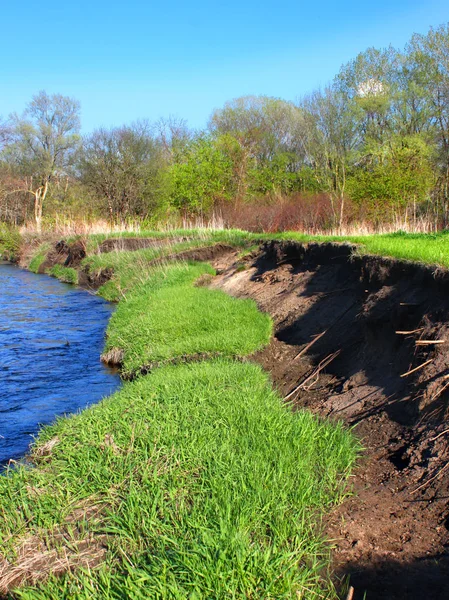 A talaj eróziója Kishwaukee folyóra Illinois — Stock Fotó