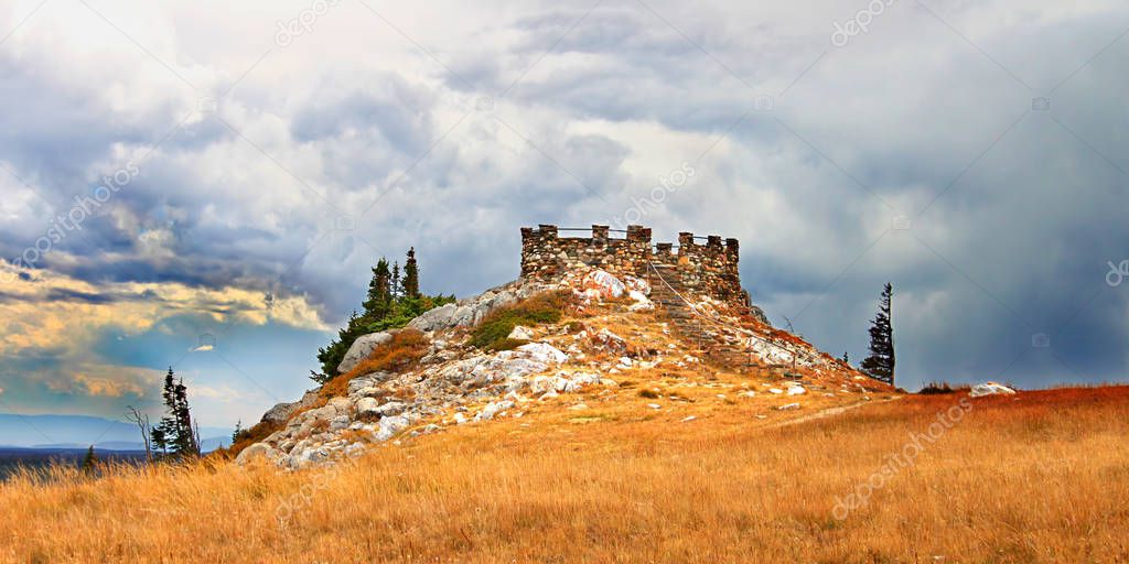 Medicine Bow Lookout Tower Wyoming — Stock Photo © Wirepec 173726098