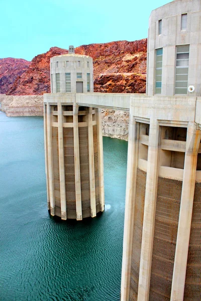 Hoover Dam Arizona Intake Towers — Stock Photo, Image