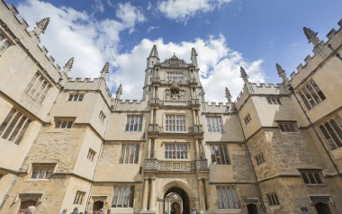 Oxford 'daki Bodleian Kütüphanesi