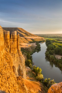 Kesik bir günbatımı