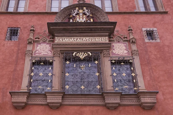 Okna w Praga — Zdjęcie stockowe