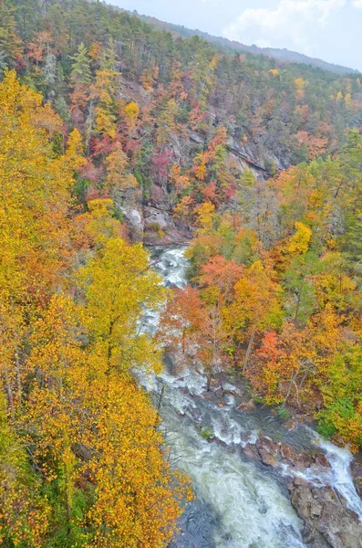 Vista de Tallulah Falls do alto acima . — Fotografia de Stock
