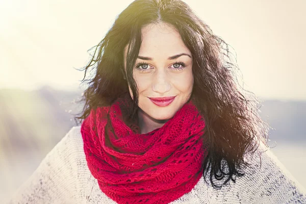 Young woman by the river — Stock Photo, Image