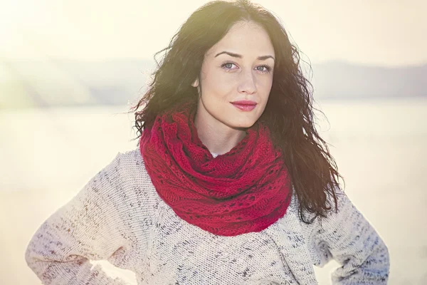 Young woman by the river — Stock Photo, Image