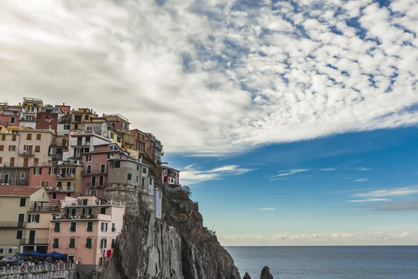 Kolorowe domy w Manarola — Zdjęcie stockowe