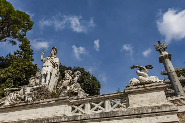 Fontana della Dea Roma in Rome — Stock Photo, Image