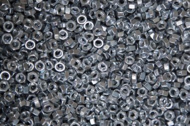 Küçük metal cıvata