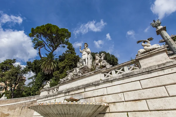 Fontana della Dea Roma in Rome — Stock Photo, Image