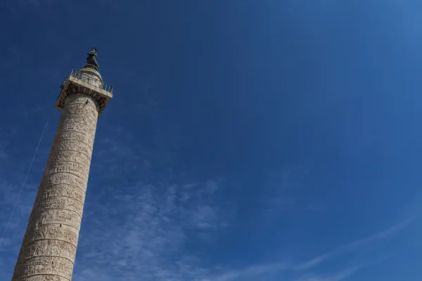 De zuil van Trajanus in Rome — Stockfoto