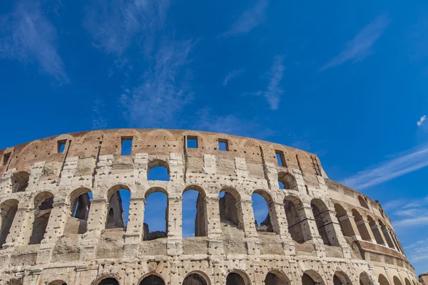 Anfiteatro Coliseu em Roma — Fotografia de Stock