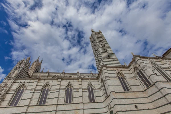 Catedral de Siena exterior — Fotografia de Stock