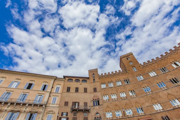 Piazza del Campo itt: Siena — Stock Fotó