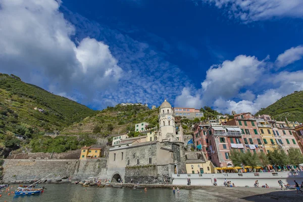 Widok miasta Vernazza — Zdjęcie stockowe