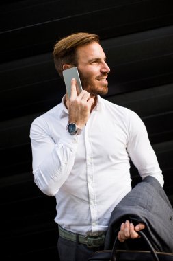 Cep telefonlu iş adamı