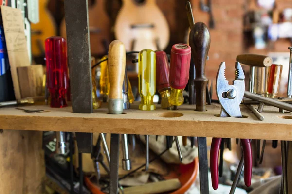 Pliers arranged in workshop — Stock Photo, Image