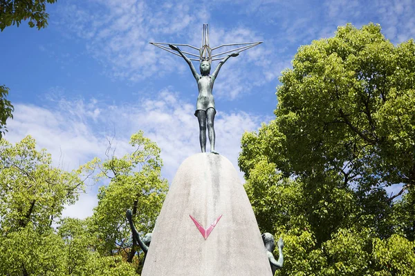 Hiroshima-Friedensdenkmal für Kinder — Stockfoto