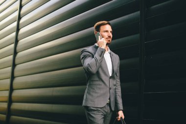 Modern emin işadamı