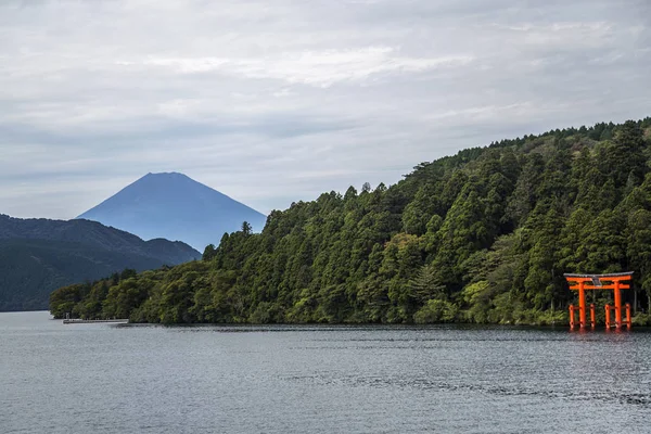 Hakone v jezeře Aši — Stock fotografie