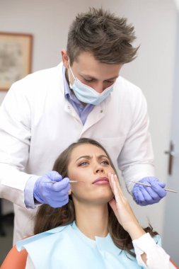 Diş check-up olan hasta