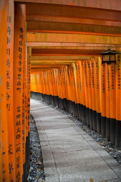 Fushimi inari helgedom i kyoto — Stockfoto