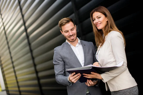 Young business people in office — Stock Photo, Image