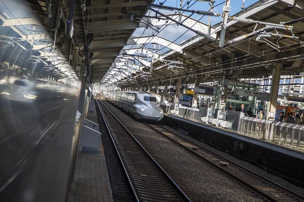 Comboio de velocidade Shinkansen — Fotografia de Stock