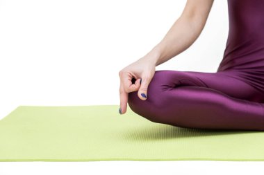 Yoga Çalışan Genç Kadın