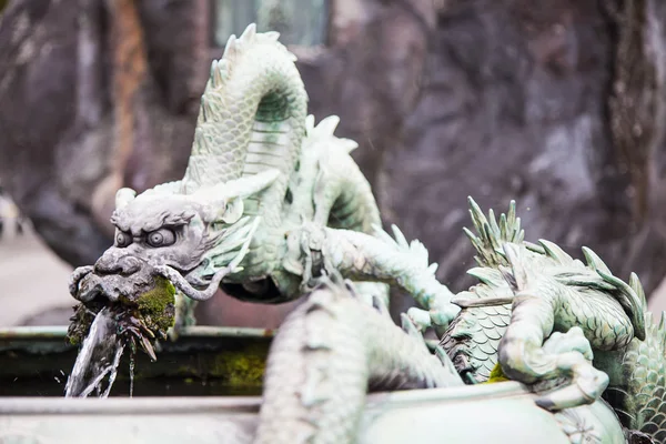 Dragon fountain near Rinnoji Temple — Stock Photo, Image