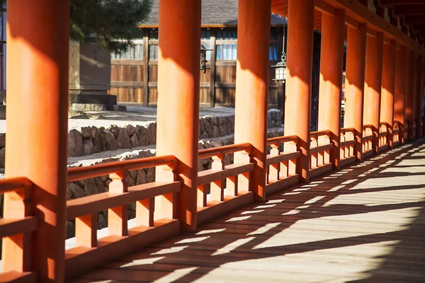 Храм Ицукусима на острове Миядзима — стоковое фото