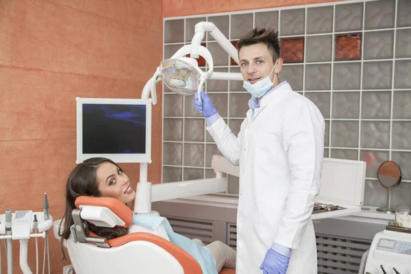 Profesyonel diş check-up — Stok fotoğraf