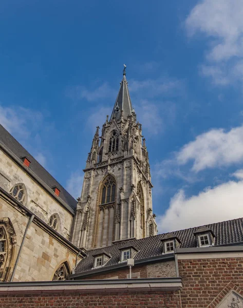 Byggnad i staden Aachen — Stockfoto