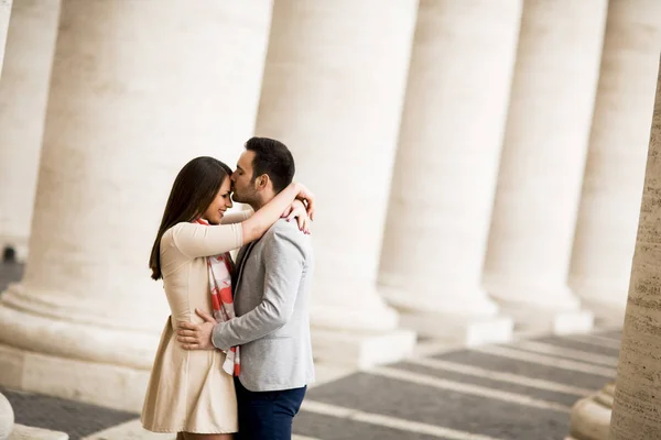 Glückliches Paar in Rom — Stockfoto