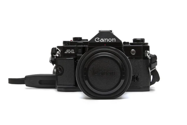 Canon A 1 tek objektifli refleks fotoğraf makinesi — Stok fotoğraf