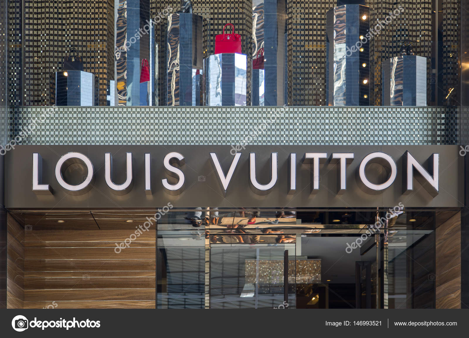 View at Louis Vuitton shop in Paris, France. Louis Vuitton is French  fashion house founded in 1854 and one of the world's leading  international fashion houses Stock Photo