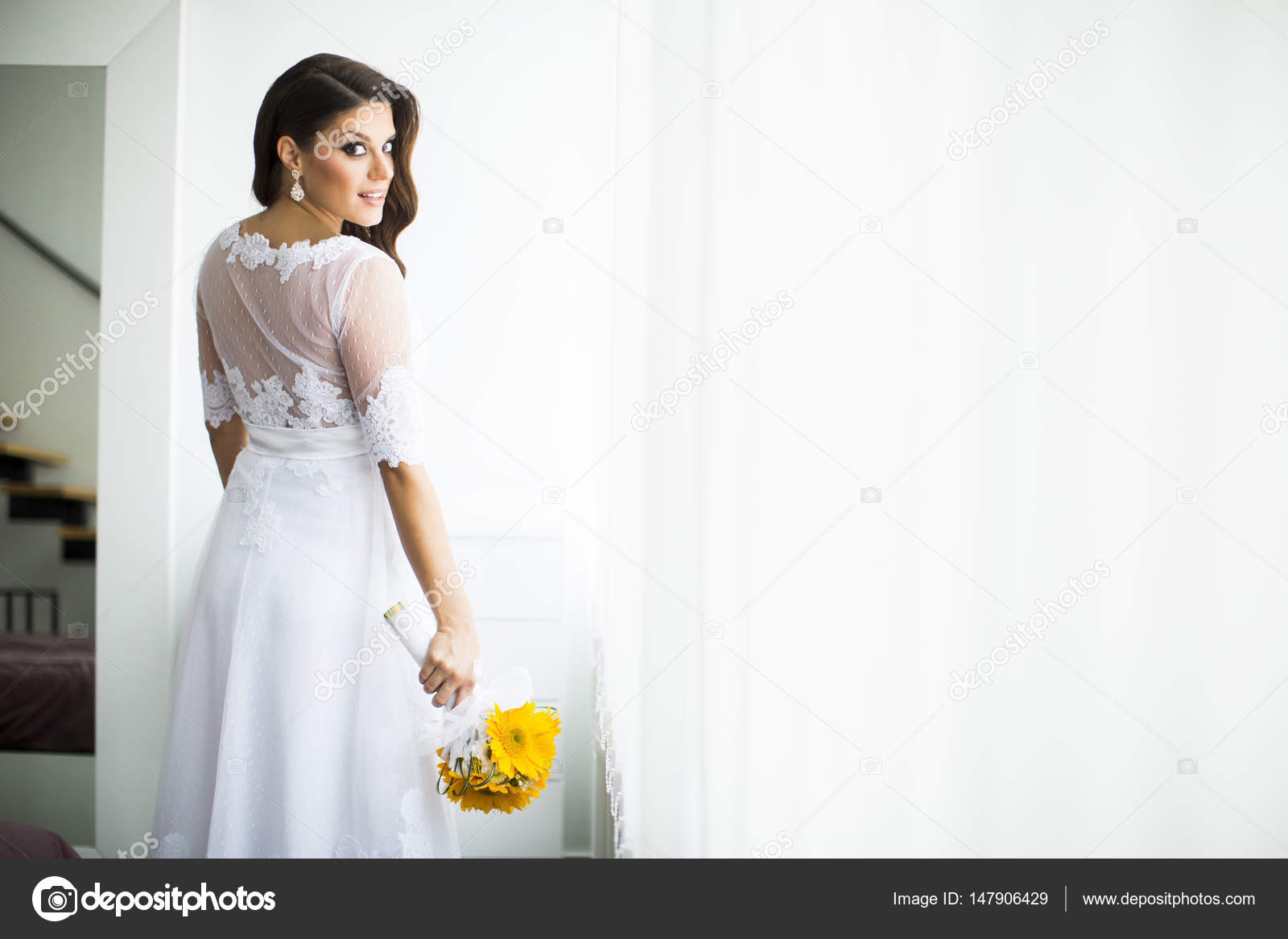 Young pregnant bride are mistaken Young pregnant bride that interrupt