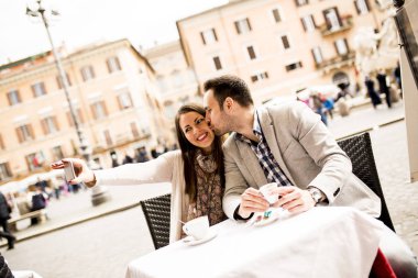 Çift alarak selfie Roma