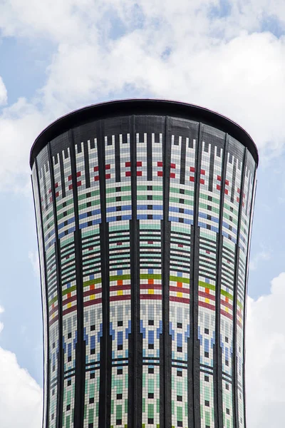 Torre Arcobaleno w Mediolanie — Zdjęcie stockowe